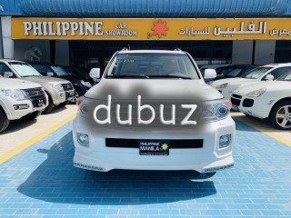 
                            
                            TOYOTA LANDCRUISER GXR V8 WHITE GCC
                            
                        