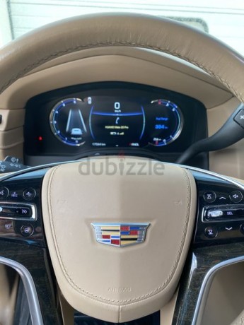 urgent-cadillac-escaladedriven-by-a-ladyflawlessservicewarrantyonly-18000-km-big-3