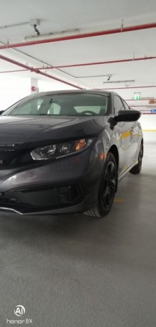 brand-new-honda-civic-2019-for-sale-very-low-mileage-only-2400km-big-7
