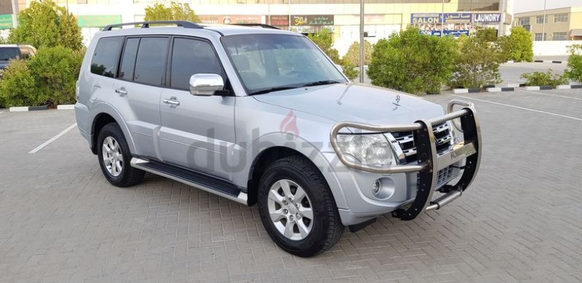 mitsubishi-pajero-2013-gcc-fulloption-single-owner-bank-finance-also-available-big-0