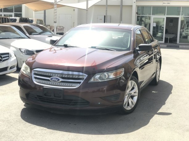 ford-taurus-2012-gcc-big-6