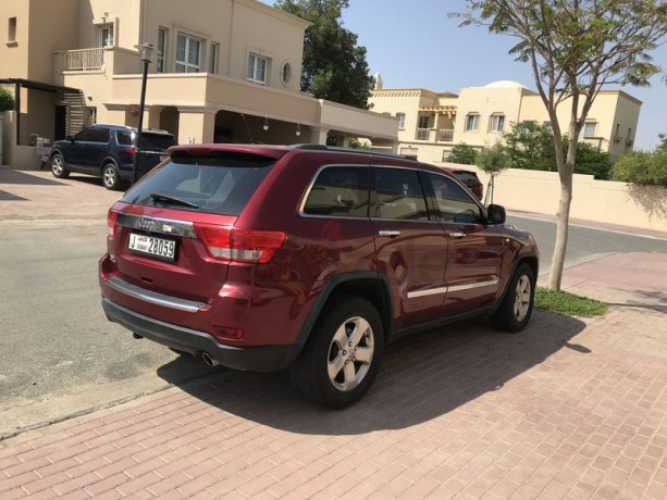 price-fixed-2012-grand-cherokee-limited-gcc-full-options-big-2