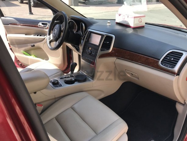 price-fixed-2012-grand-cherokee-limited-gcc-full-options-big-0