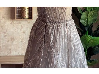 
                        فستان سهرة راقي                                            