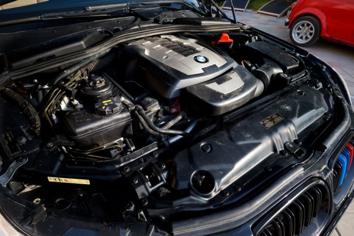 2007-bmw-550i-m-sport-gcc-full-history-full-option-big-0