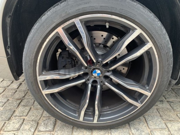 price-reduced-bmw-x5-m-44l-expat-owner-gcc-specs-big-4