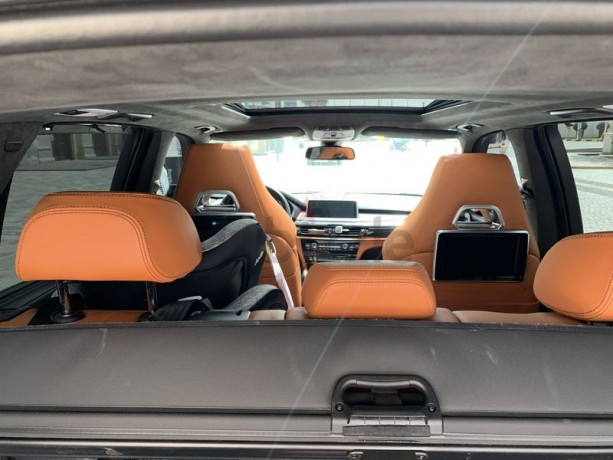 price-reduced-bmw-x5-m-44l-expat-owner-gcc-specs-big-0