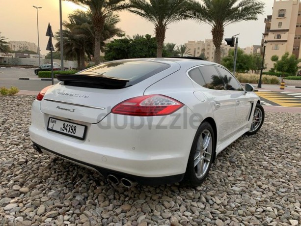 extra-clean-2010-porsche-panamera-s-big-6