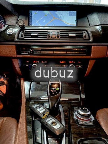 bmw-530i-2012-gcc-original-panit-big-3