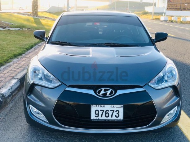 hyundai-veloster-2012-model-full-option-panoramic-sunroof-big-8