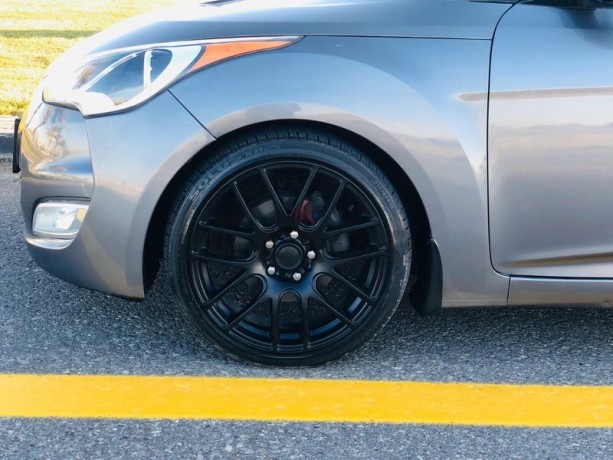 hyundai-veloster-2012-model-full-option-panoramic-sunroof-big-6