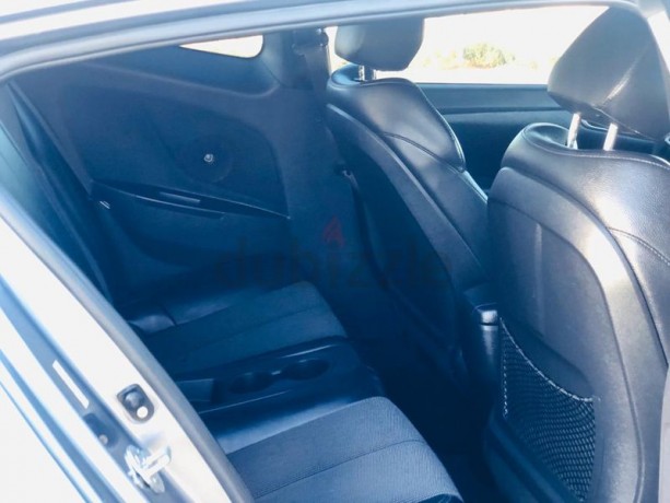 hyundai-veloster-2012-model-full-option-panoramic-sunroof-big-2