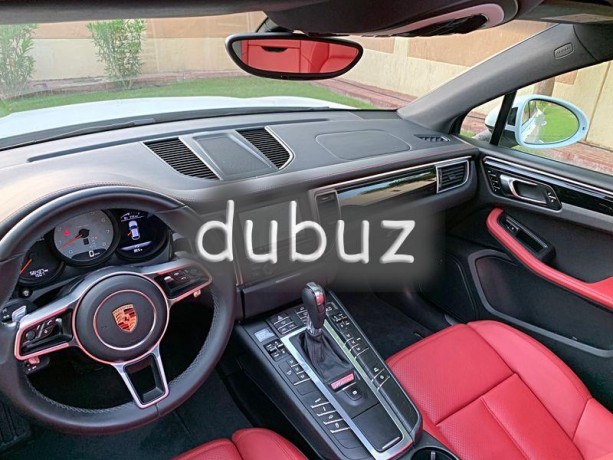 under-warranty-porsche-macan-s-full-service-records-at-porsche-big-7