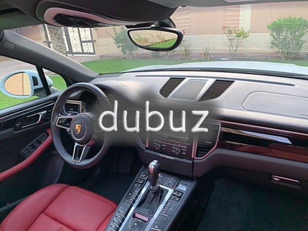 under-warranty-porsche-macan-s-full-service-records-at-porsche-big-3