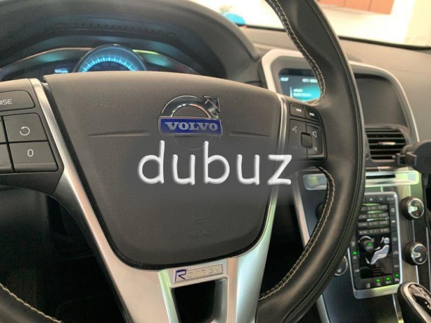 volvo-xc60-t5-r-design-big-3
