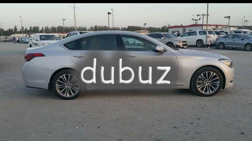 2016-v8-hyundai-50-genesis-big-4