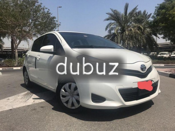 toyota-yaris-2012-in-very-good-conditions-big-13