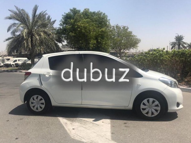 toyota-yaris-2012-in-very-good-conditions-big-6