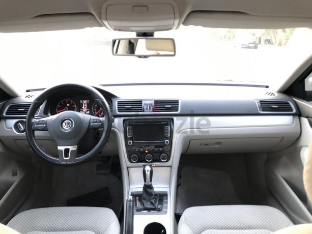 accident-free-original-paint-2014-se-gcc-vw-passat-big-6