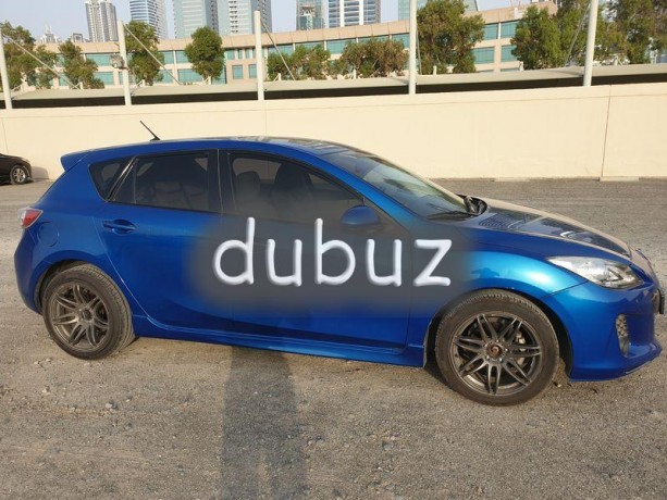 mazda-3-blue-hatchback-2014-full-option-big-6