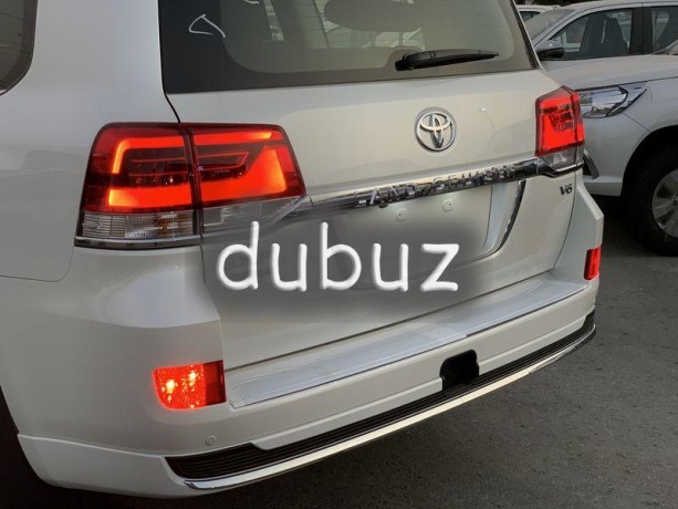 toyota-land-cruiser-gxr-grand-touring-2020-model-with-push-start-big-1