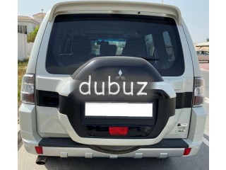 
                            
                            PAJERO Platinum 2015 | GLS 3.5L | Full Options | 63,000 Km only | Service Contract with full History
                            
                        