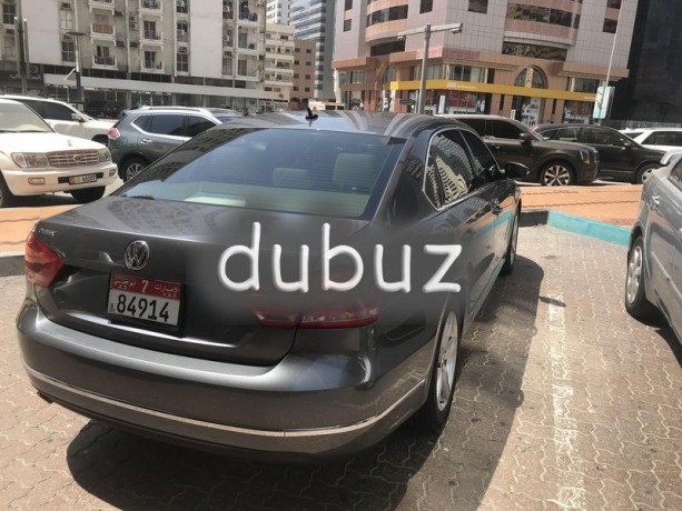 passat-mid-option-with-sunroof-big-0