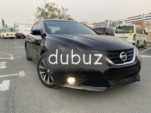 nissan-altima-black-2018-sl-big-6