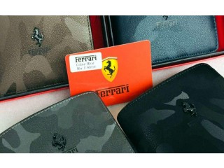 
                        محافظ جلد اصلي من كارتيير جوتشي فراري ارماني                                            