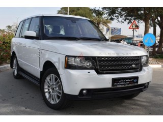 
                            
                            Range Rover vogue HSE 2012
                            
                        