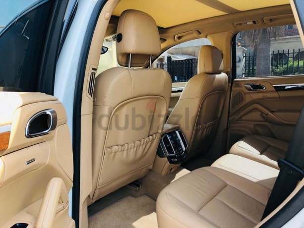 2014-cayenne-v6-full-options-sports-pack-big-4