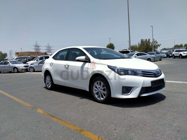 toyota-corolla-18-gcc-specs-big-15