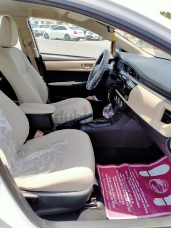 toyota-corolla-18-gcc-specs-big-5