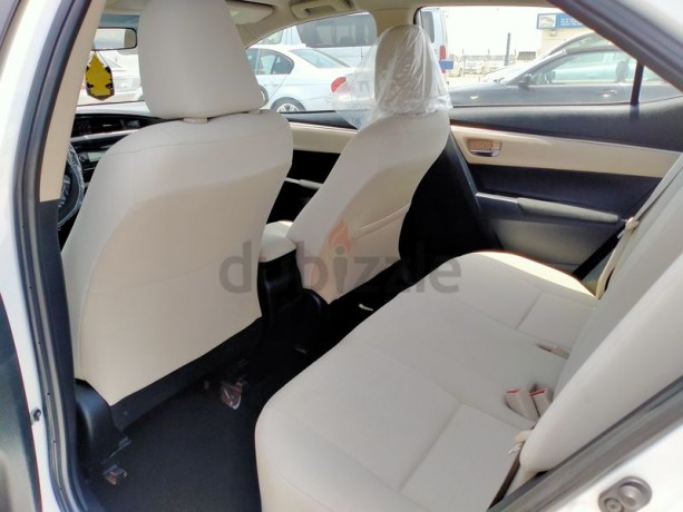 toyota-corolla-18-gcc-specs-big-1