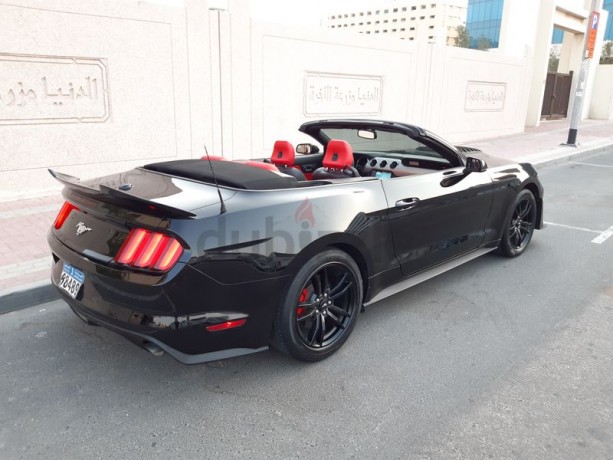 2017-mustang-eco-boost-premium-convertible-big-11