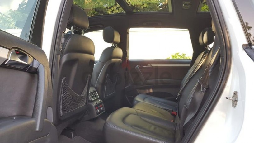 exclusive-audi-q7-v8-42-s-line-quattro-special-carbon-fiber-edition-100-accidents-free-gcc-big-4