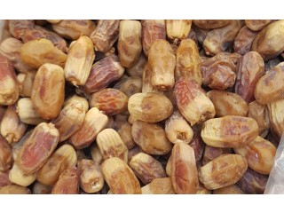 
                        فرصة..فرصة..تمر صقعي                                            