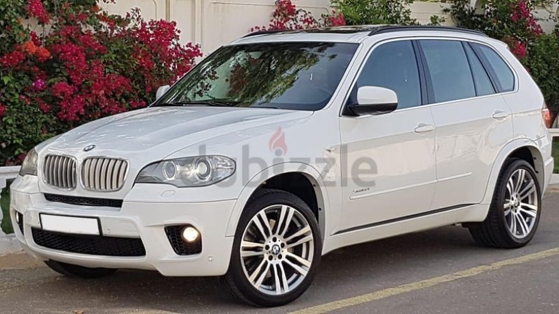 amazing-low-mileage-bmw-x5-v8-special-order-radar-100-paint-and-accidents-free-like-new-big-14