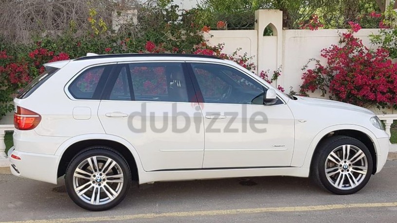 amazing-low-mileage-bmw-x5-v8-special-order-radar-100-paint-and-accidents-free-like-new-big-9