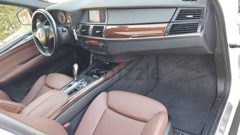 amazing-low-mileage-bmw-x5-v8-special-order-radar-100-paint-and-accidents-free-like-new-big-7