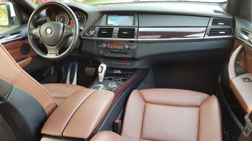 amazing-low-mileage-bmw-x5-v8-special-order-radar-100-paint-and-accidents-free-like-new-big-6