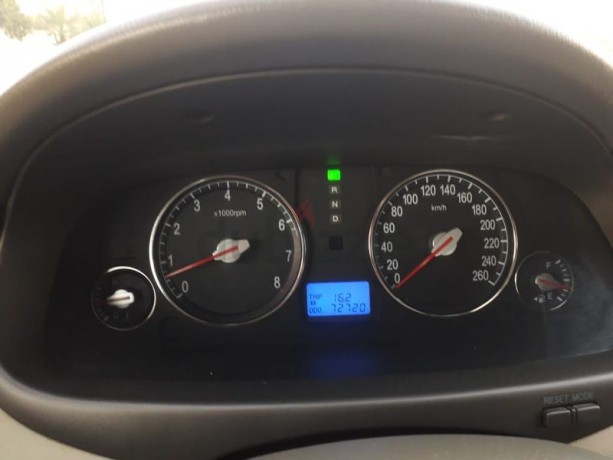 hyundai-azeea-2011gccvery-good-condition-big-0