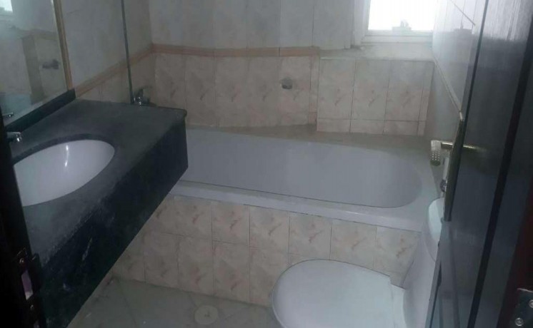 for-rent-apartment-of-2300-sqm-big-2