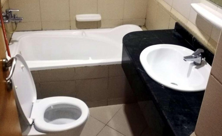 ghrf-mstkl-lshkhs-sharaa-alshykh-khlyf-aajman-big-0