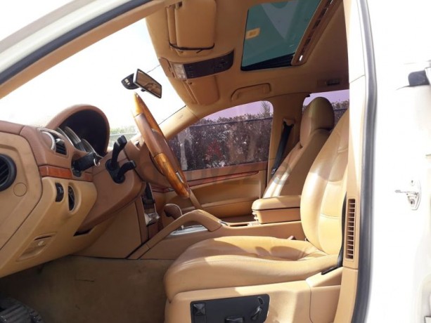 porsche-cayane-sport-2005-gccfull-optionperfect-condition-big-11