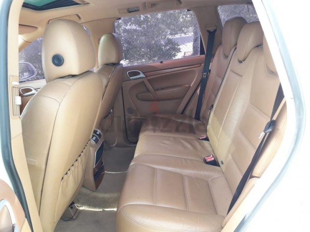 porsche-cayane-sport-2005-gccfull-optionperfect-condition-big-7