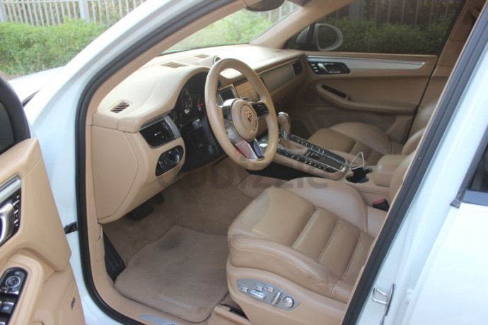 porsche-macan-turbo-2014-gcc-specs-big-7