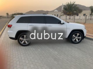 
                            
                            جيب جراند شيروكي
                            
                        