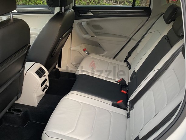 volkswagen-tiguan-20-tsi-220-hp-sport-big-2