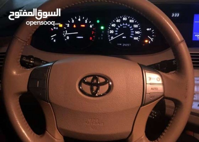 toyota-avalon-2005-ajman-big-4